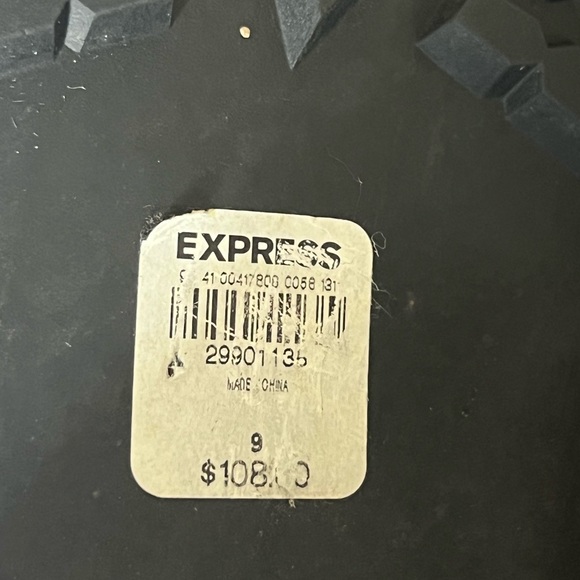 Express Boots - Picture 6 of 7